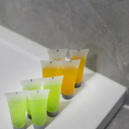 Metro Imielin By Bookinghost *