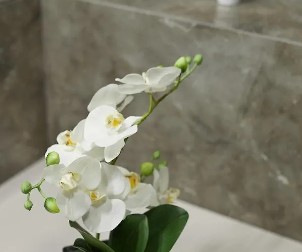 Metro Imielin By Bookinghost Apartment Warsaw