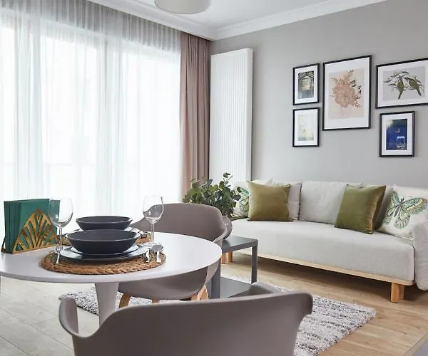 Metro Imielin By Bookinghost Apartment