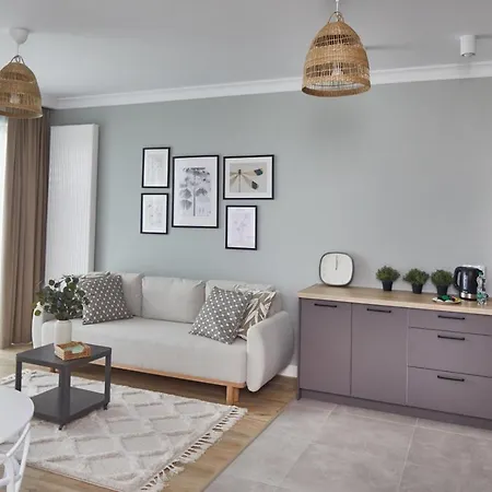 Appartement Metro Imielin By Bookinghost Warschau